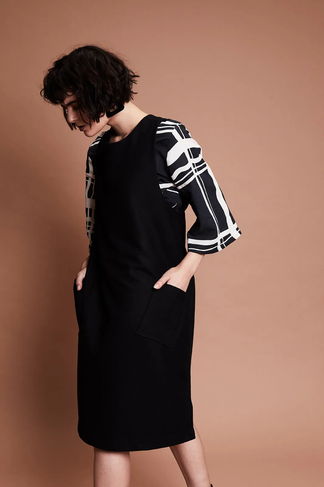 • SAMPLE • PEPPERCORN PINAFORE [ Wool Blend, Black Dress, Triangle Hardware ]
