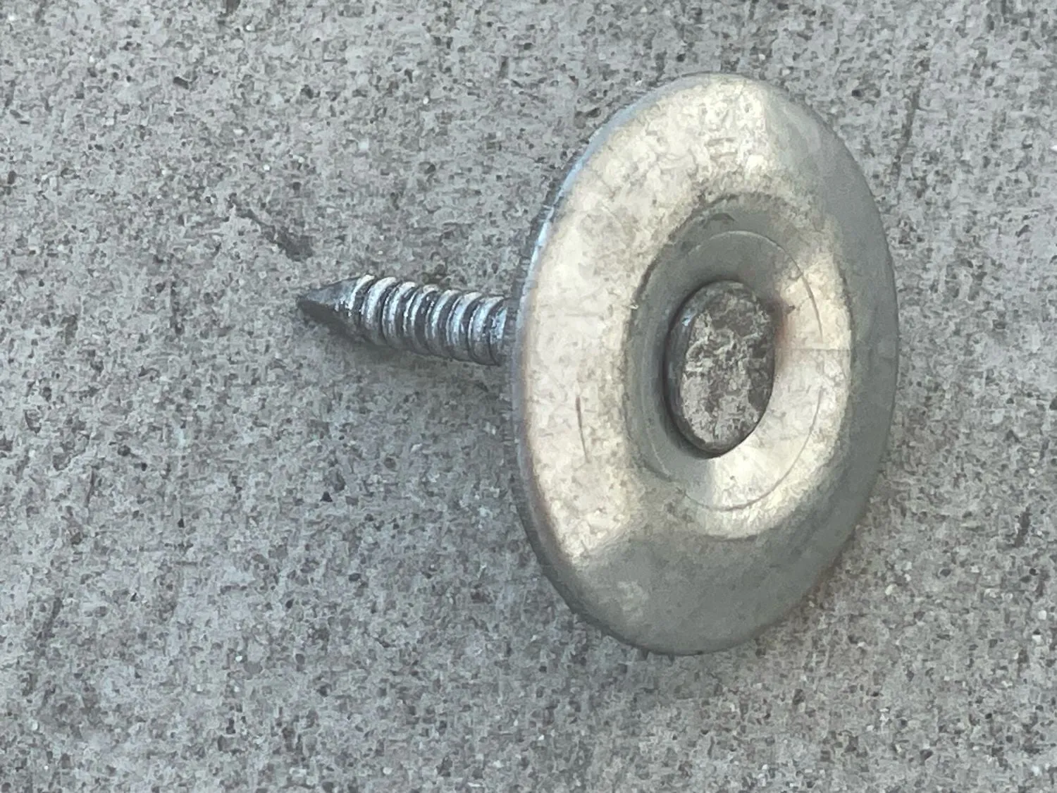 1" Metal Cap Fluted Masonry Nails - Galvanized (appx. 75 nails / lb)