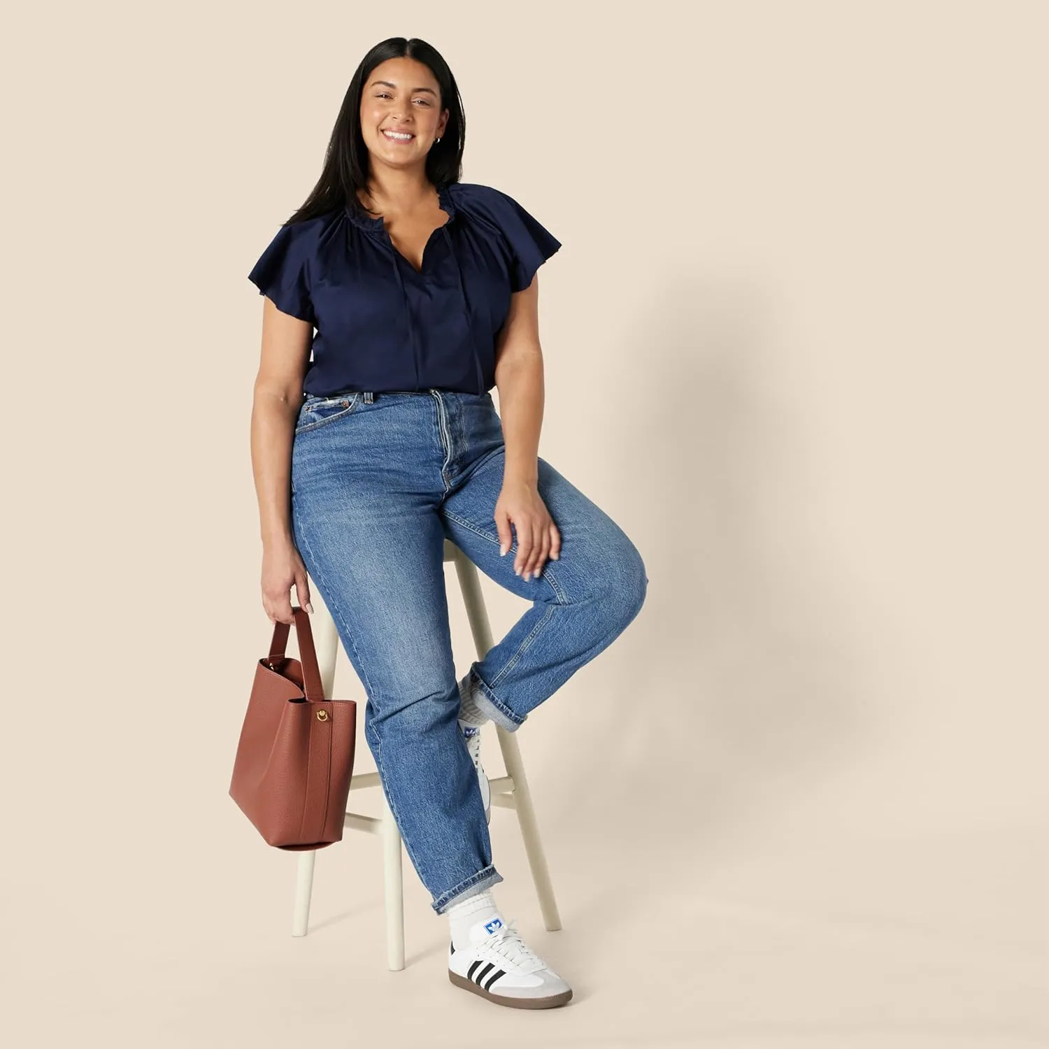 Amazon Essentials Women's Relaxed-Fit Cotton Sateen Flutter Sleeve Blouse
