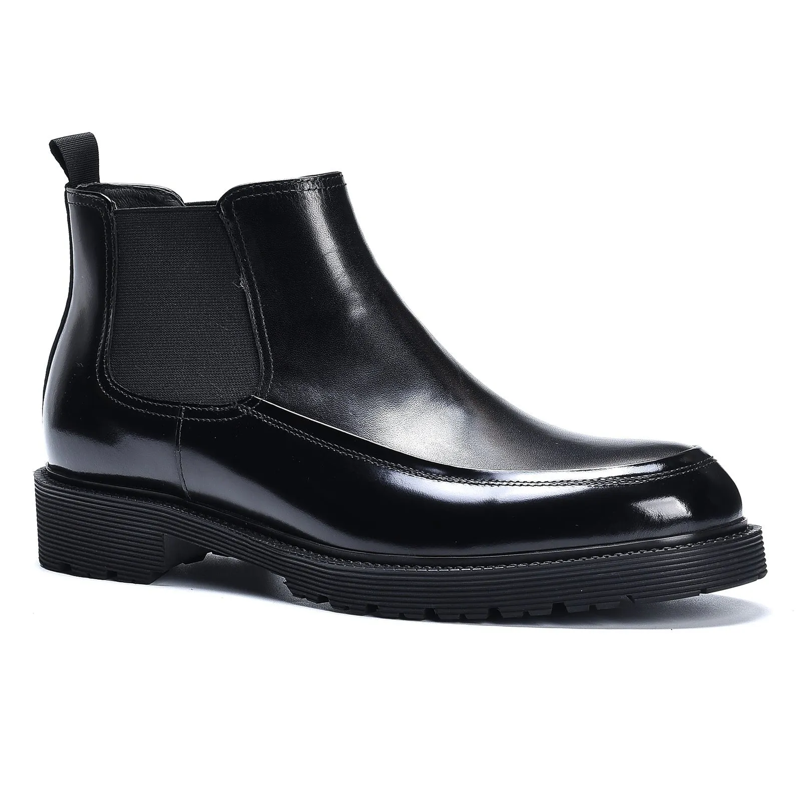Black leather Chelsea boots