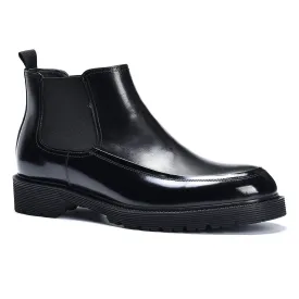 Black leather Chelsea boots