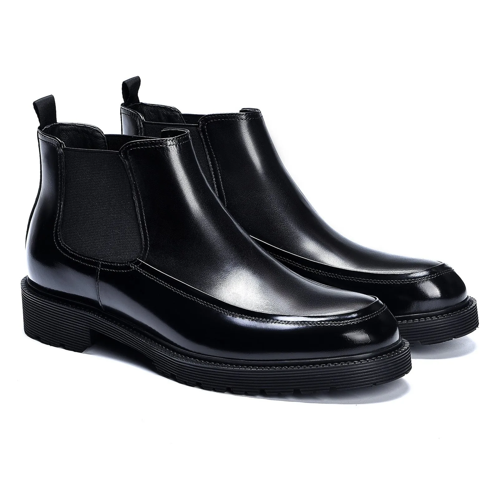 Black leather Chelsea boots