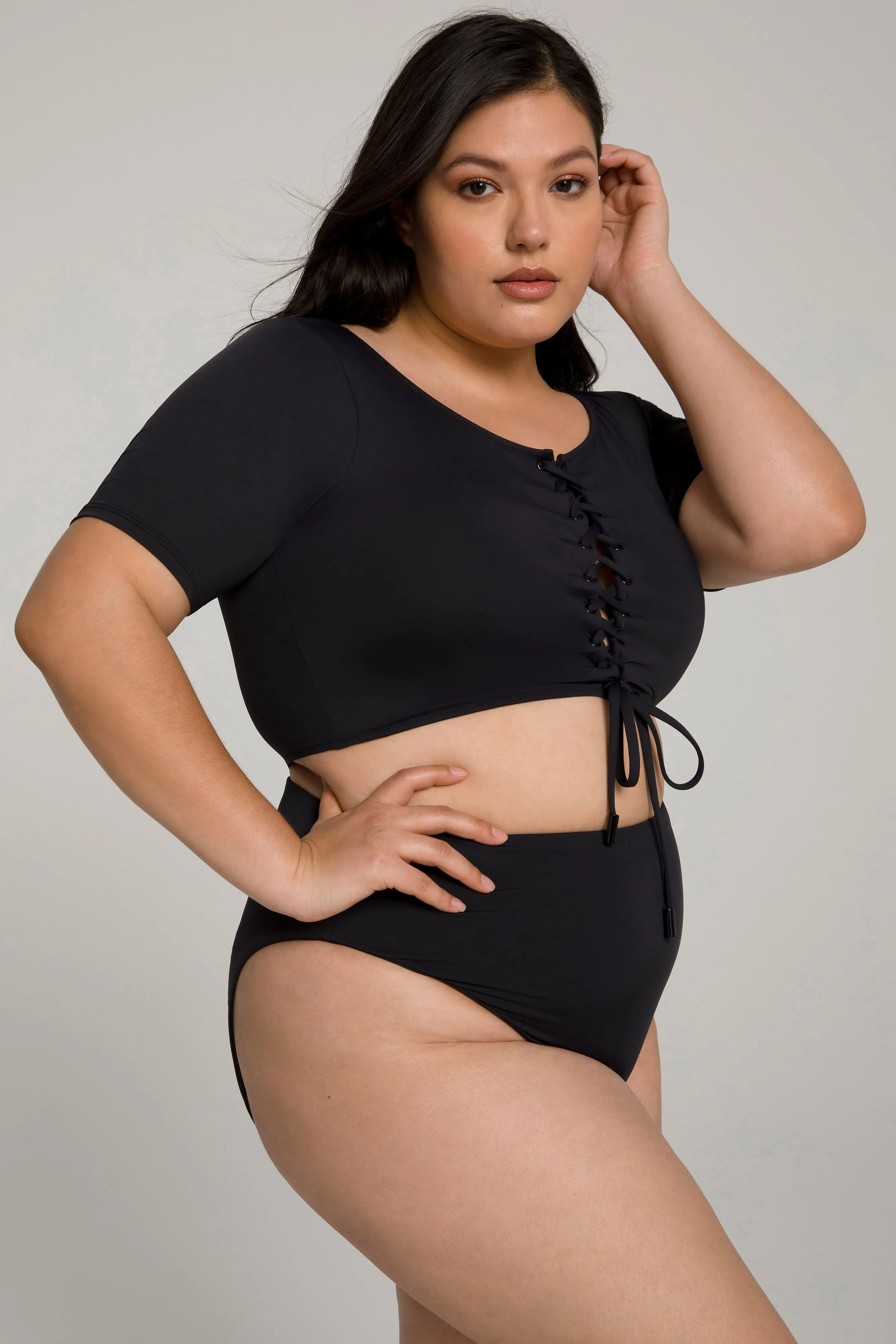 BUSTY BIKINI TOP | BLACK001