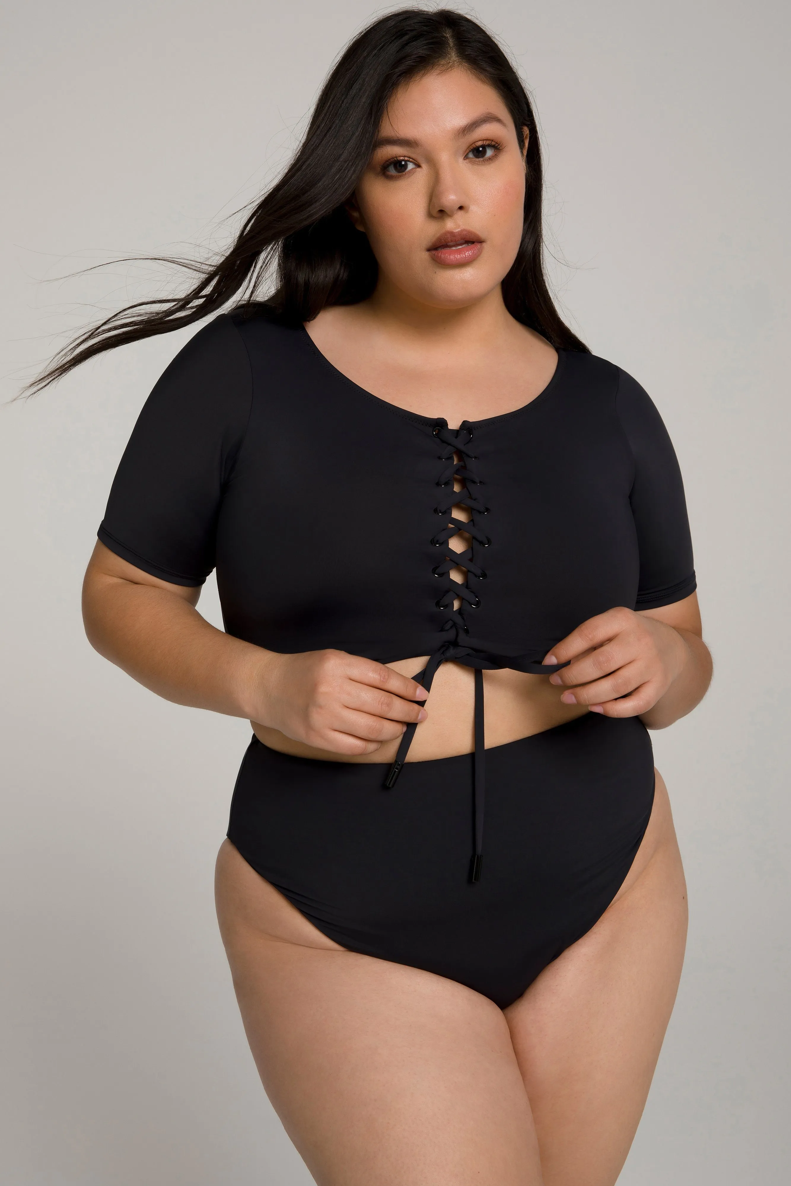 BUSTY BIKINI TOP | BLACK001
