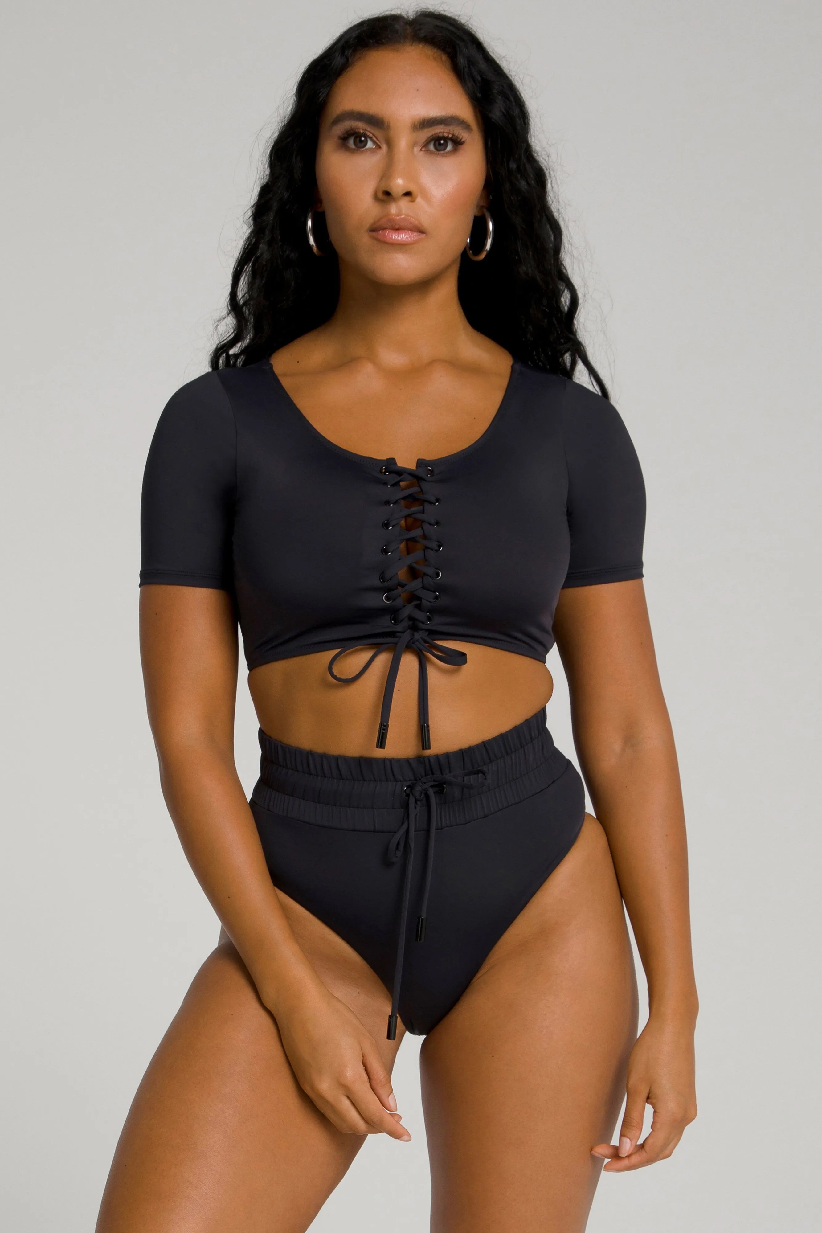 BUSTY BIKINI TOP | BLACK001