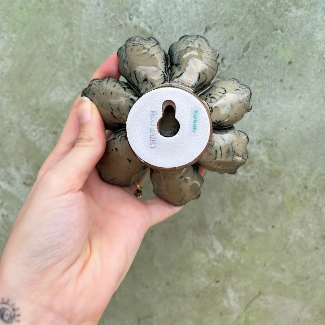 Ceramic Bloom: Aqua Black Flower