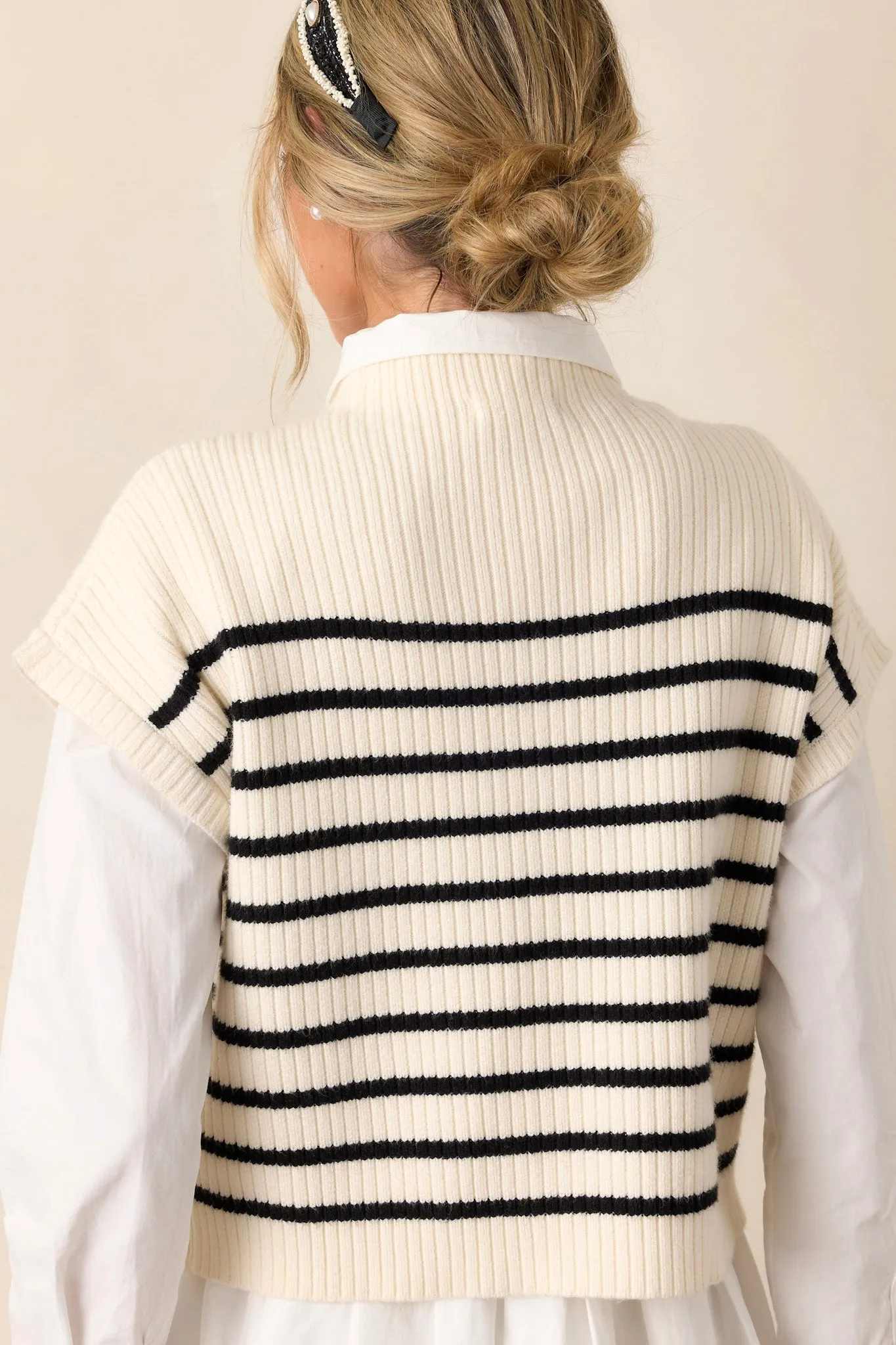 Evening Shade Ivory Stripe Short Sleeve Sweater Top