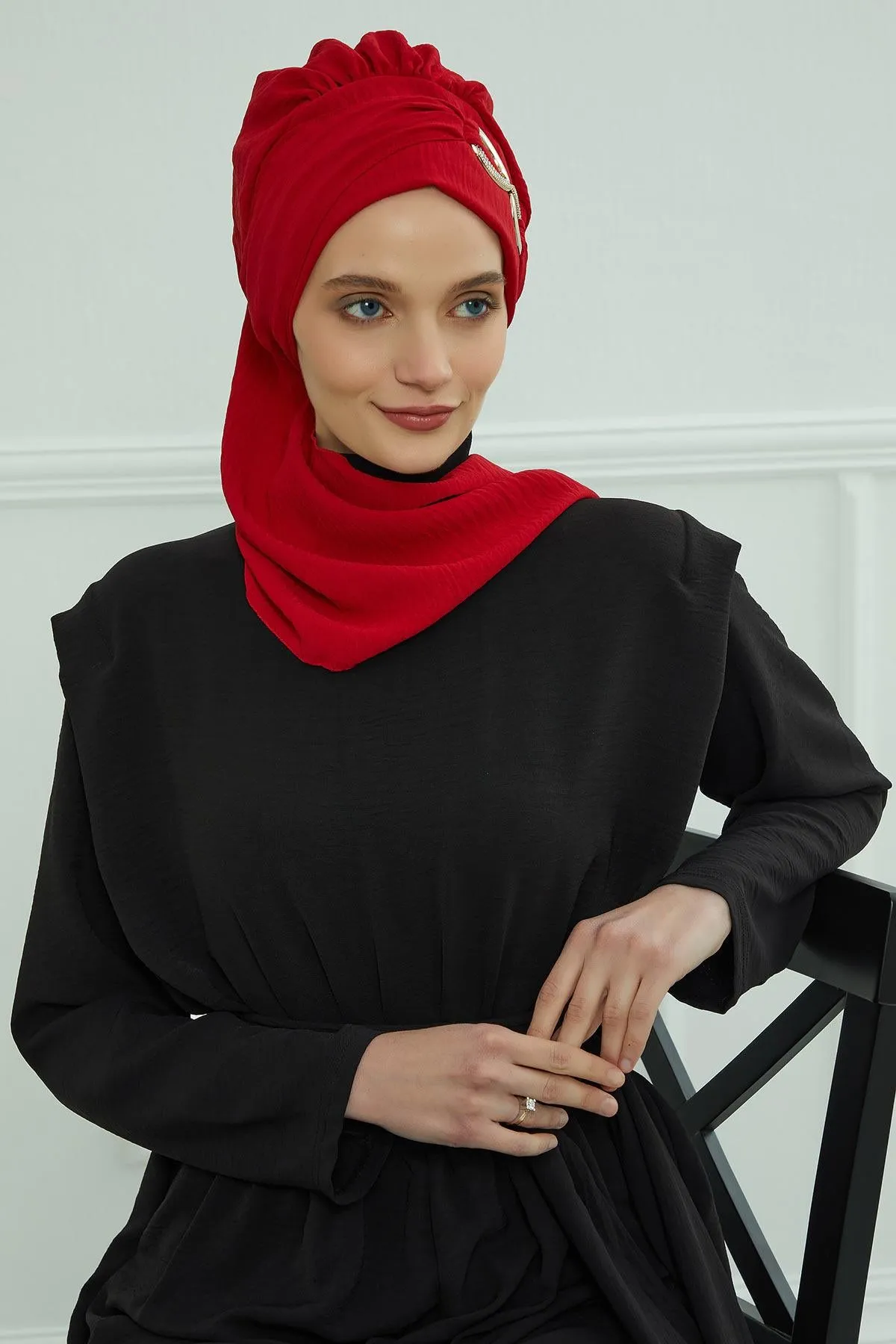 Instant Turban Lightweight Aerobin Scarf Head Turbans with Gorgeous Gold Accessory For Women Headwear Stylish Elegant Design,HT-94