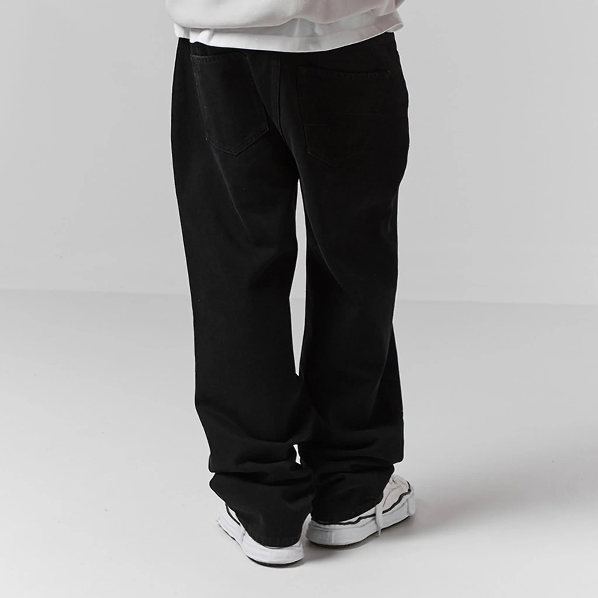 Loose Fit Jean | Black