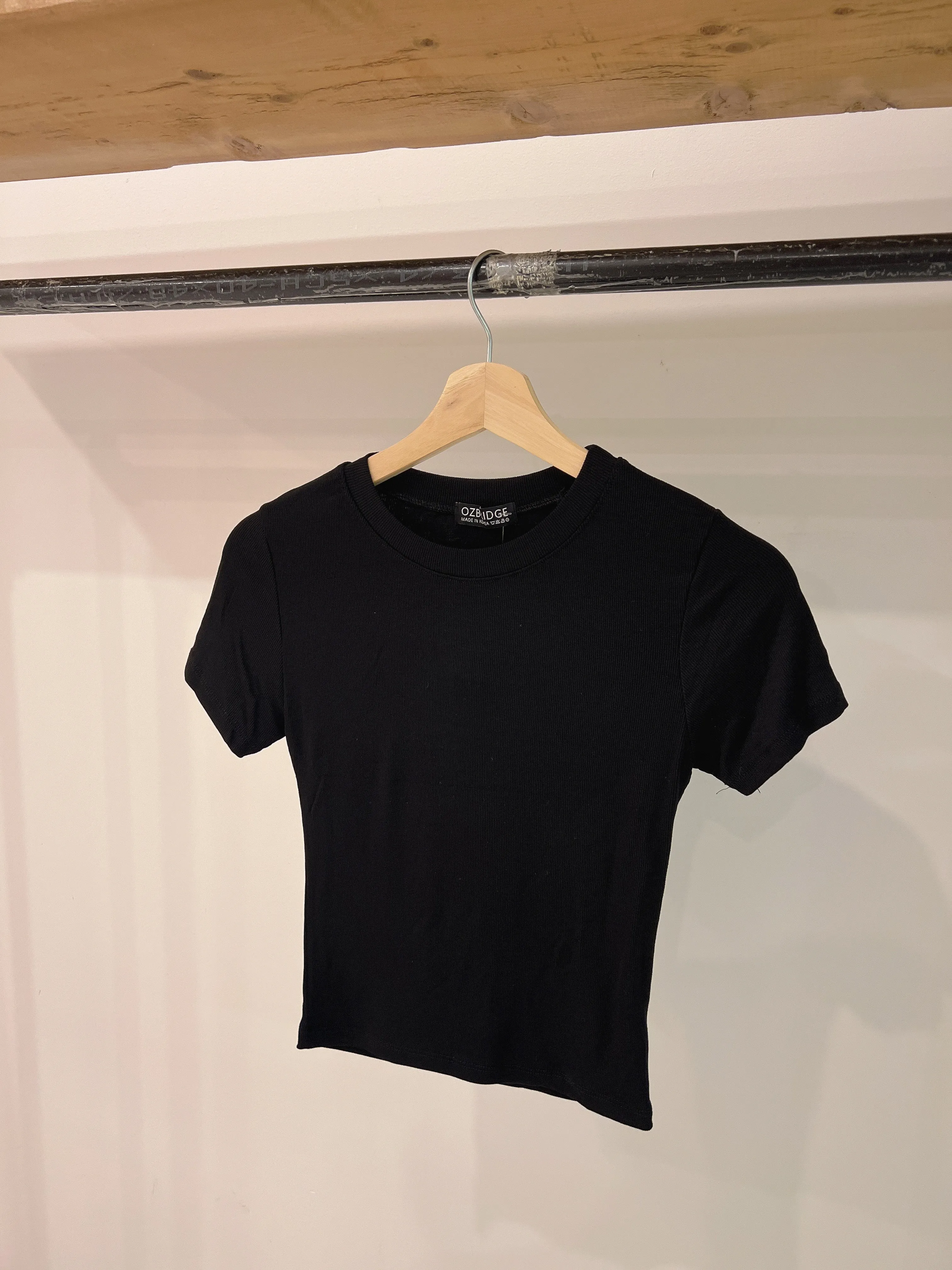 MOMI Soft ribbed top