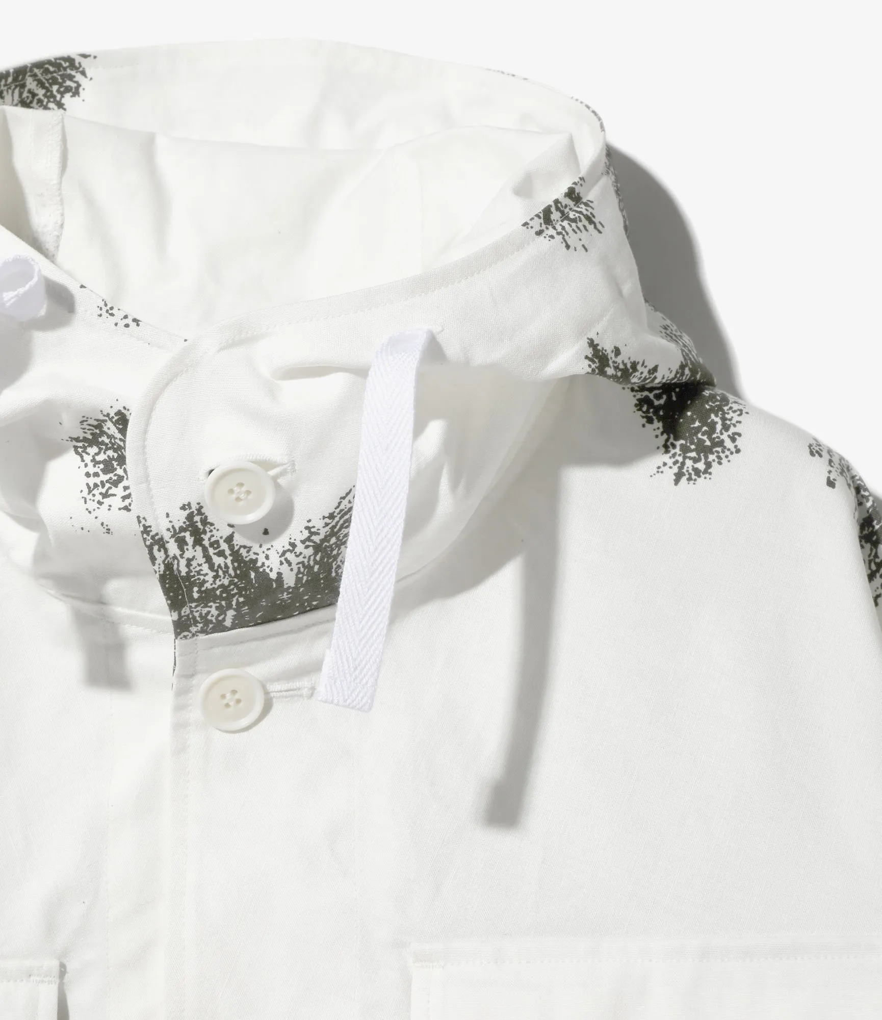 Short Cape - White - Cotton Canvas / Snow Camo Printed