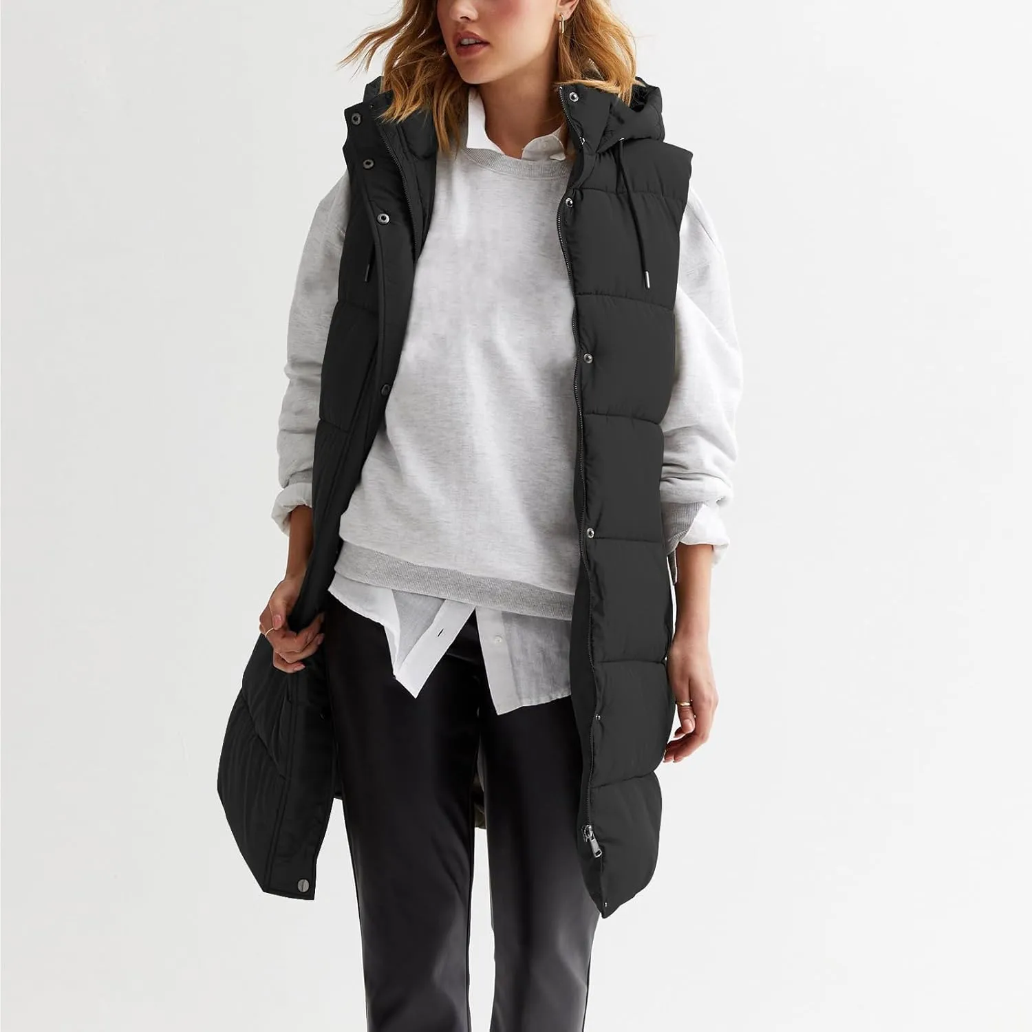 Women Long Puffer Vest Oversized Quilted Vest Zipper Hooded Down Vest Sleeveless Puffy Jacket Winter Outerwear Vests